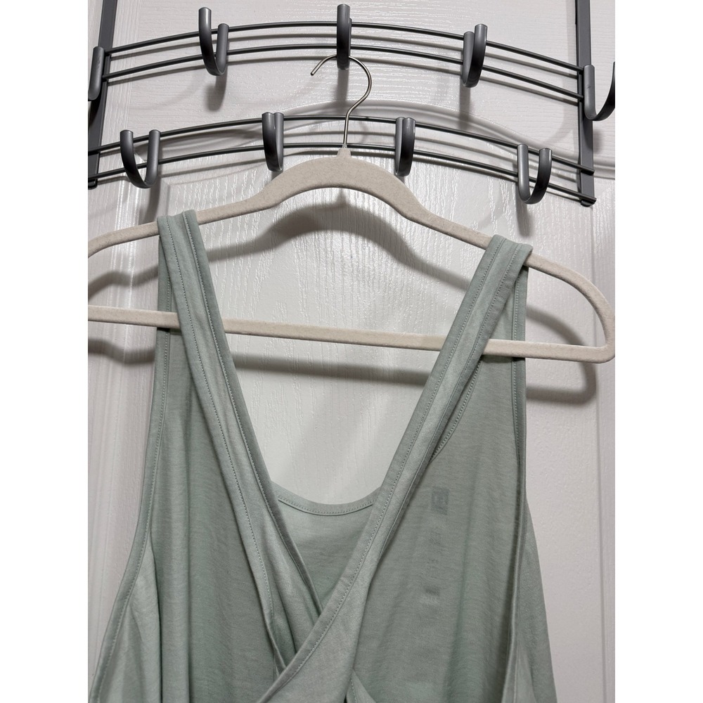 Under Armour HeatGear Loose Tank Top Womens XXL Green Crisscross Back Athleisure - Picture 15 of 16